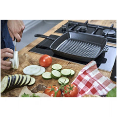 Staub | 12-inch, Cast Iron, Square, Grill Pan, Matte Black | Cast Iron