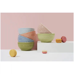 Staub | Macaron Bowl set with Vacuum Lid | Stoneware