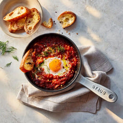 Staub | 6.5-inch, Petite Frying Pan, White Truffle | Cast Iron