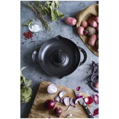 Staub | Vertical Chicken Roaster | Cast Iron