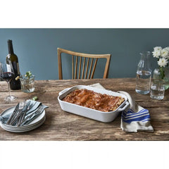 Staub | 13-x 9.5-inch, Rectangular, Baking Dish, White | Stoneware
