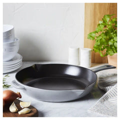 Staub | 10-inch, Fry Pan, Graphite Grey | Cast Iron
