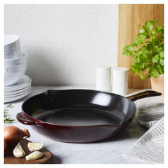 Staub | 10-inch, Fry Pan, Grenadine | Cast Iron