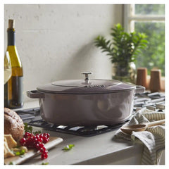 Staub | 6 qt, Wide Oval French Oven, Graphite Grey | Cast Iron