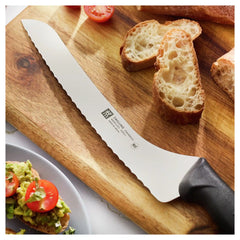 ZWILLING | 9.5-inch, Bread Knife | Commercial
