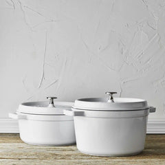 Staub | 4 qt, Round, Dutch Oven, Pure White | Cast Iron