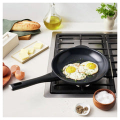 ZWILLING | 8-inch, Aluminum, Frying Pan Titanium-reinforced Ceramic Non-stick Coating | Madura Plus