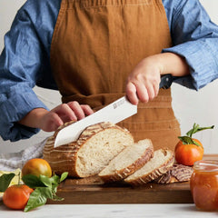 ZWILLING | 10-inch, Ultimate Bread Knife | Pro