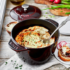 Staub | 1.5 qt, Petite French Oven, Grenadine | Cast Iron