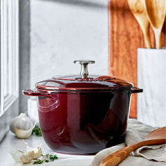 Staub | 1.5 qt, Petite French Oven, Grenadine | Cast Iron