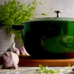 Staub | 5 qt, French oven, Basil | Cast Iron