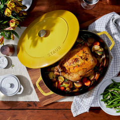 Staub | 6 qt, Wide Oval French Oven, Citron | Cast Iron